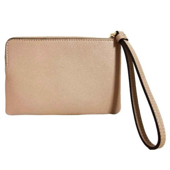 COACH LEATHER CORNER ZIP WRISTLET - Picture 4 of 4